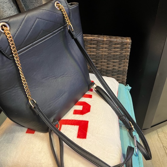 black Backpack good condition - Picture 2 of 11